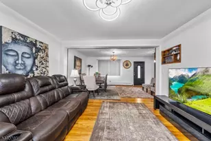 101 Maple Hill Rd, Clifton, NJ 07013 - Photo 7