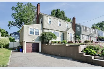 37 Oakley Ter, Nutley, NJ 07110 - Photo 47