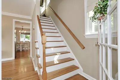 37 Oakley Ter, Nutley, NJ 07110 - Photo 21
