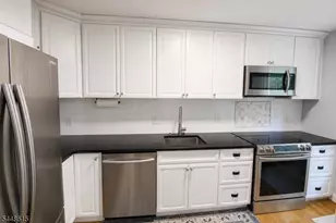 390 Morris Ave, Summit, NJ 07901 - Photo 5