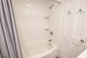 390 Morris Ave, Summit, NJ 07901 - Photo 9
