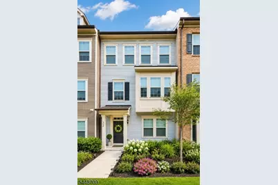 22 Gala Ct, Livingston, NJ 07039 - Photo 3