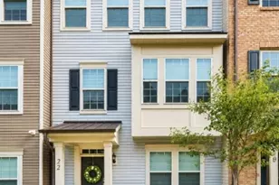 22 Gala Ct, Livingston Twp., NJ 07039 - Photo 3