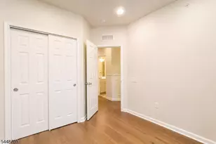 22 Gala Ct, Livingston Twp., NJ 07039 - Photo 19