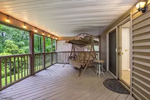 9 E Fox Chase Rd, Chester, NJ 07930 - Photo 17