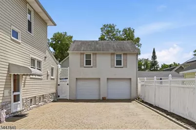 72 Maitland Ave, Hawthorne, NJ 07506 - Photo 3