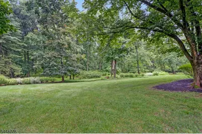 8 Mansfield Ct, Mendham, NJ 07945 - Photo 29