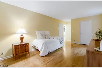 8 Mansfield Ct, Mendham, NJ 07945 - Photo 19