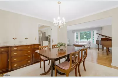 8 Mansfield Ct, Mendham, NJ 07945 - Photo 7