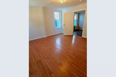 23 Tichenor Pl #2, Montclair, NJ 07042 - Photo 9