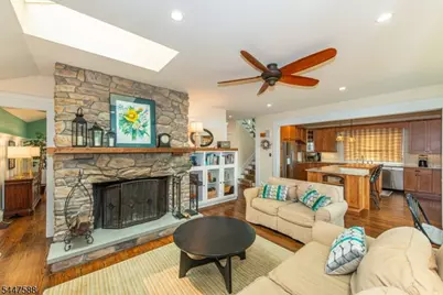 121 Maxim Dr, Hopatcong, NJ 07843 - Photo 13