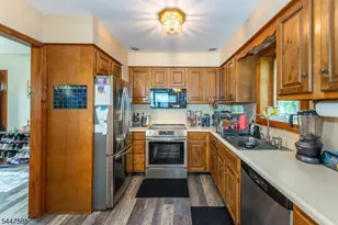 121 Maxim Dr, Hopatcong, NJ 07843 - Photo 37