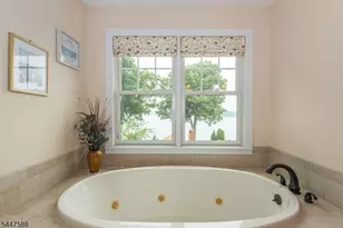 121 Maxim Dr, Hopatcong, NJ 07843 - Photo 29