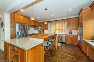 121 Maxim Dr, Hopatcong, NJ 07843 - Photo 11