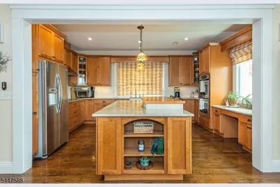 121 Maxim Dr, Hopatcong, NJ 07843 - Photo 9