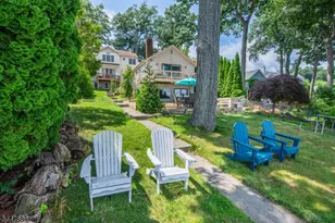 121 Maxim Dr, Hopatcong, NJ 07843 - Photo 1
