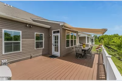 16 Sparrowhawk St, Washington Township, NJ 07882 - Photo 35