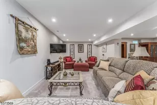 16 Sparrowhawk St, Washington Township, NJ 07882 - Photo 29