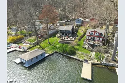213 Hudson Ave, Hopatcong, NJ 07843 - Photo 3
