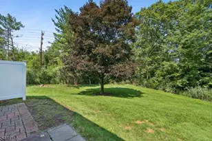 9 Paula Way Ondo, Berkeley Heights Township, NJ 07922 - Photo 27