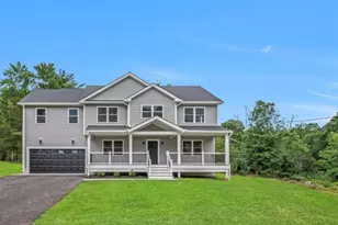 126 12th St, Franklin Township, NJ 08873 - Photo 1