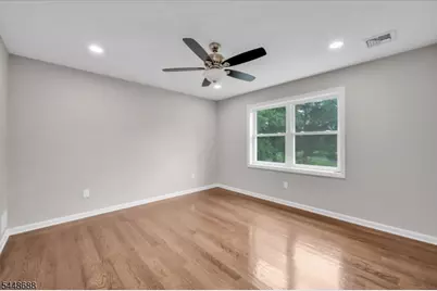 126 12th St, Franklin Township, NJ 08873 - Photo 31