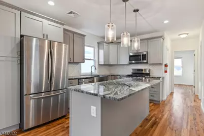 43 Howe Ave #2, Montclair, NJ 07042 - Photo 7