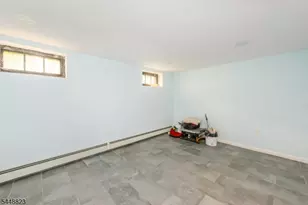 27 Spencer Ave, Clifton, NJ 07013 - Photo 15