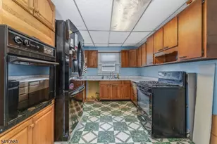 12 Brainard St, Phillipsburg, NJ 08865 - Photo 9