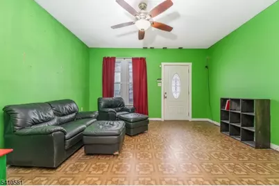 12 Brainard St, Phillipsburg, NJ 08865 - Photo 5