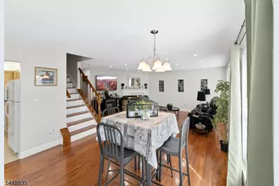 25 Holly St, Jersey City, NJ 07305 - Photo 5