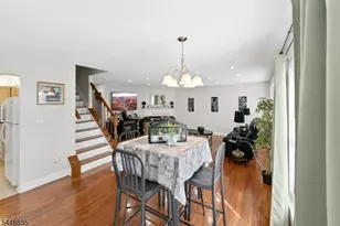 25 Holly St, Jersey City, NJ 07305 - Photo 5