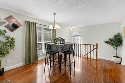 25 Holly St, Jersey City, NJ 07305 - Photo 3