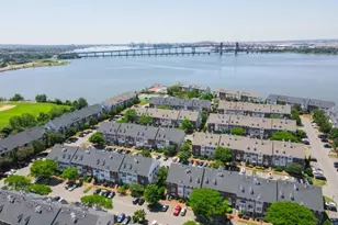 25 Holly St, Jersey City, NJ 07305 - Photo 27