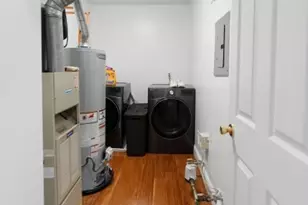 25 Holly St, Jersey City, NJ 07305 - Photo 21