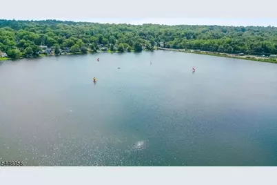 51 Laurel Dr, Wayne, NJ 07470 - Photo 1