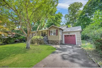 51 Laurel Dr, Wayne, NJ 07470 - Photo 3