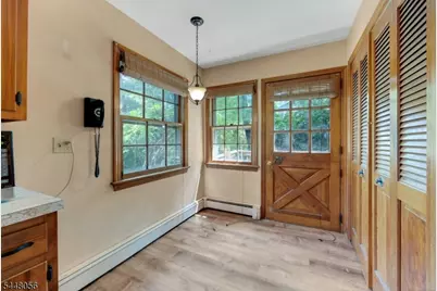 51 Laurel Dr, Wayne, NJ 07470 - Photo 17