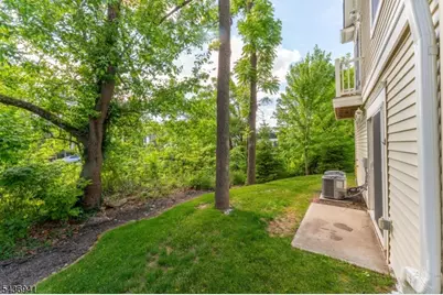 19 Riverbend Ct, New Providence, NJ 07974 - Photo 23