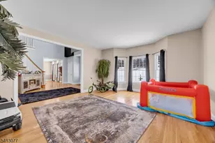 201 Sidney Rd, Franklin Township, NJ 08867 - Photo 5
