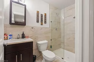 322 Mcguire Pl, Perth Amboy, NJ 08861 - Photo 25