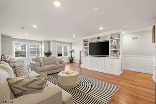 322 Mcguire Pl, Perth Amboy, NJ 08861 - Photo 9