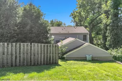 25 Gillette Rd, Long Hill Township, NJ 07933 - Photo 37