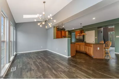 209 Kuhl Rd, Raritan Township, NJ 08822 - Photo 15