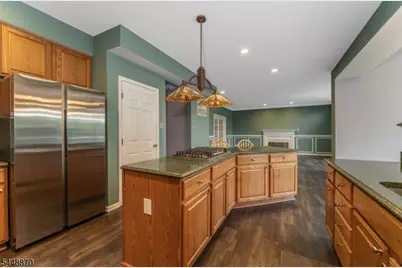 209 Kuhl Rd, Raritan Township, NJ 08822 - Photo 13