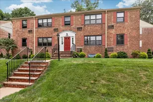 39 A Sandra Cir, Westfield, NJ 07090 - Photo 27
