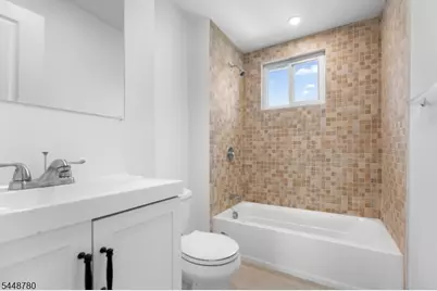 43.5 Cortland St, Newark, NJ 07105 - Photo 11