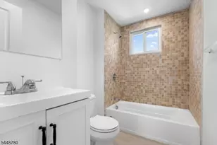 43 5 Cortland St, Newark, NJ 07105 - Photo 11