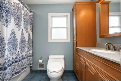 4 Blue Grass Dr, Ewing Township, NJ 08638 - Photo 25