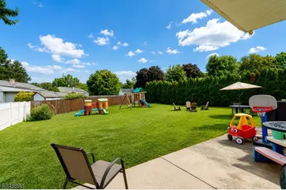 4 Blue Grass Dr, Ewing Township, NJ 08638 - Photo 35